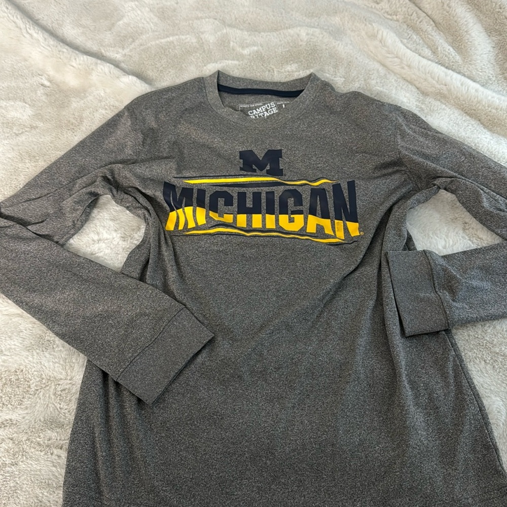 Michigan long sleeve shirt